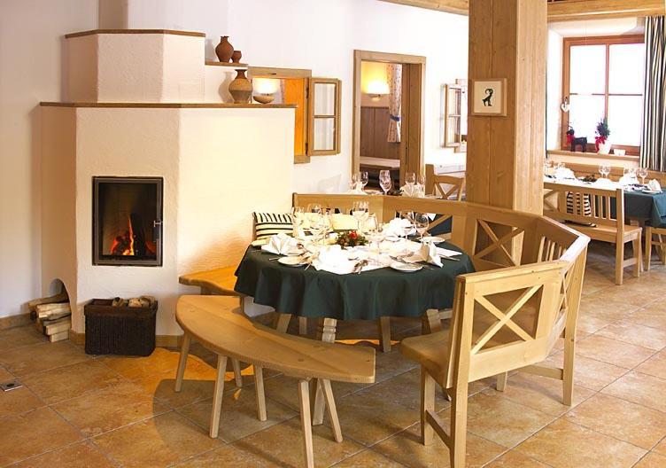 Landhaus Zum Steinbock Hotell Maria Alm am Steinernen Meer Eksteriør bilde
