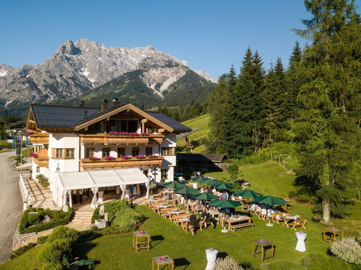 Landhaus Zum Steinbock Hotell Maria Alm am Steinernen Meer Eksteriør bilde